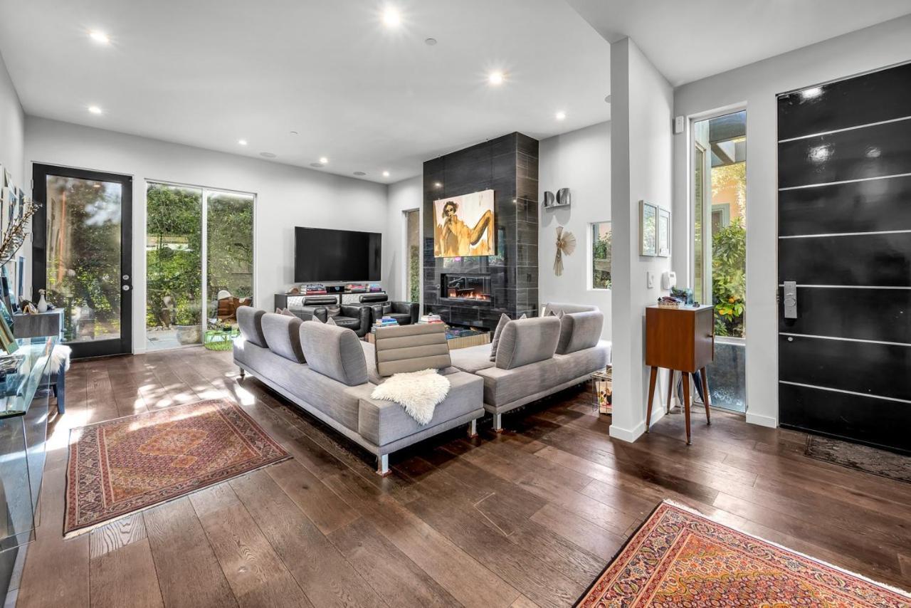 Luxury Living In West Hollywood Modern 3br W Pool & Hot Tub *