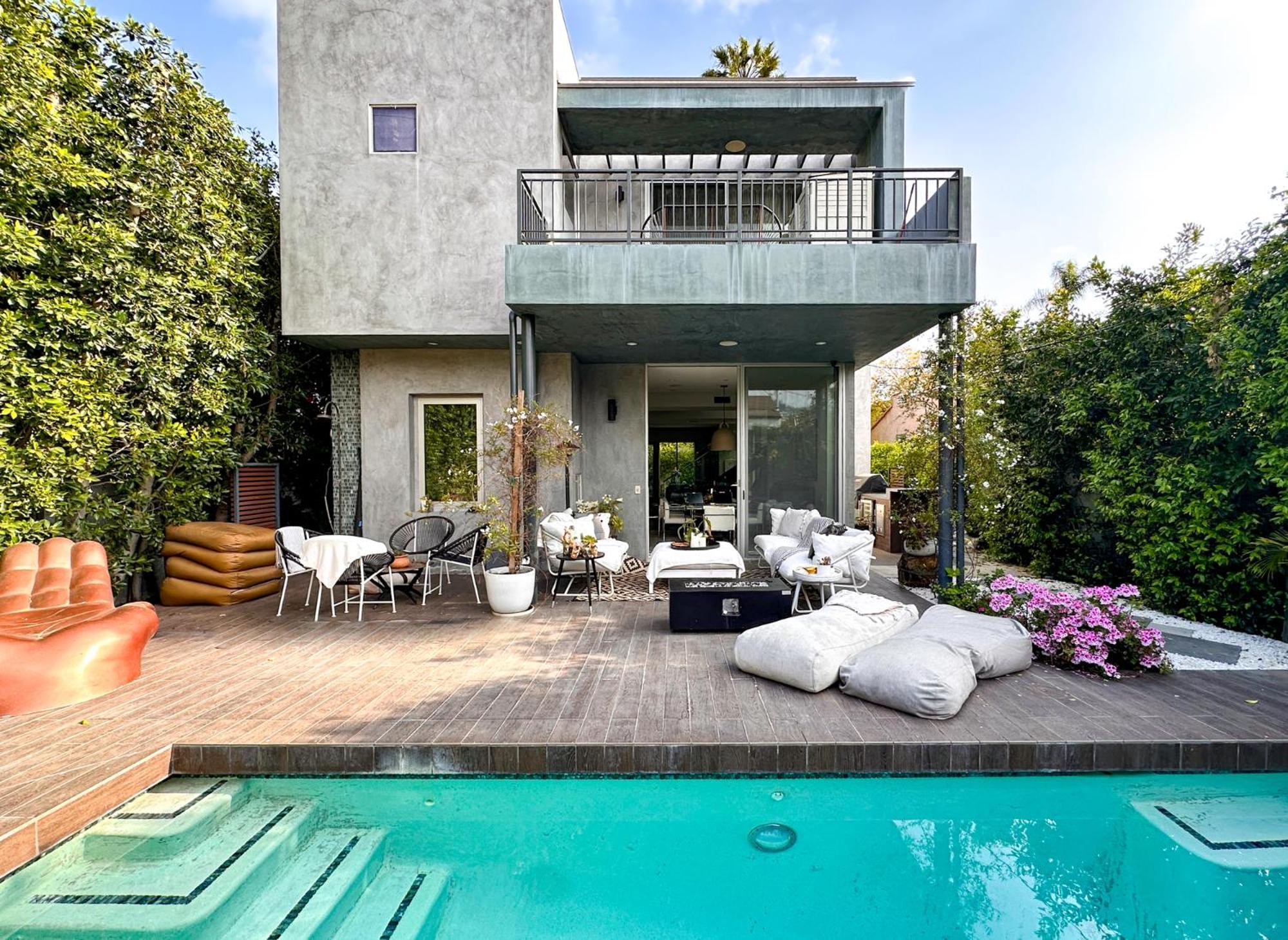 Luxury Living In West Hollywood Modern 3br W Pool & Hot Tub *
