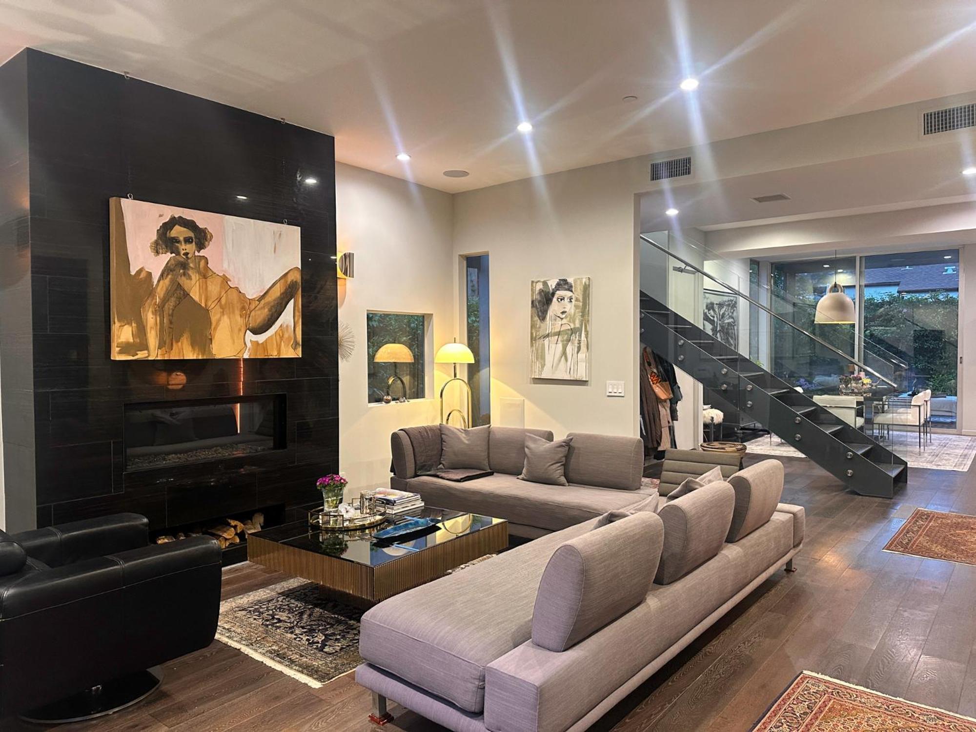 Luxury Living In West Hollywood Modern 3br W Pool & Hot Tub Holiday home *