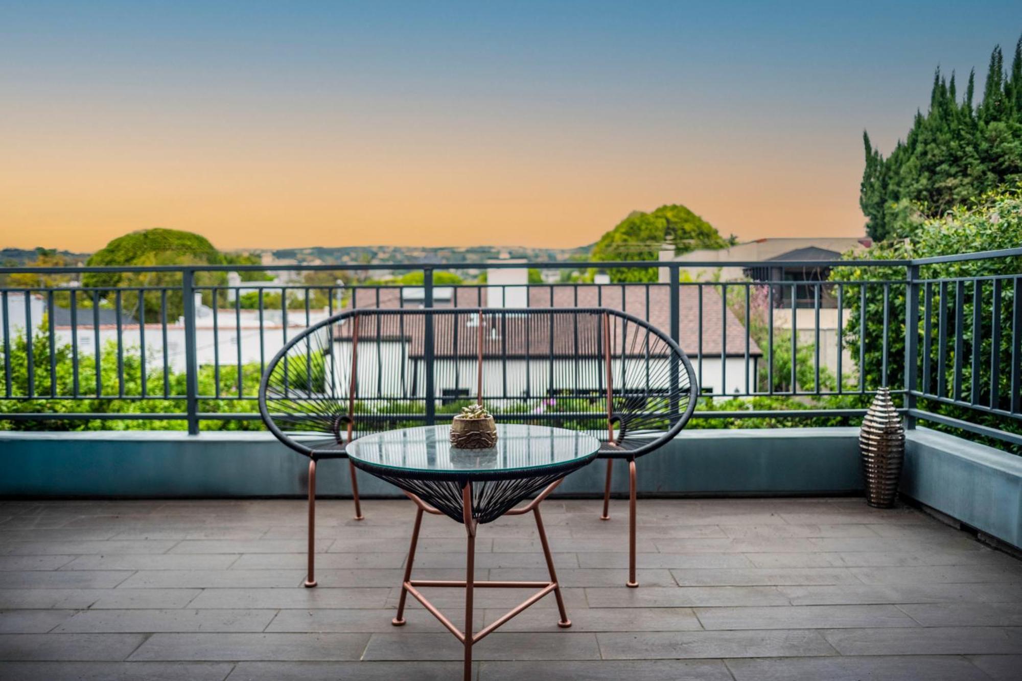 Luxury Living In West Hollywood Modern 3br W Pool & Hot Tub Сasa de vacaciones